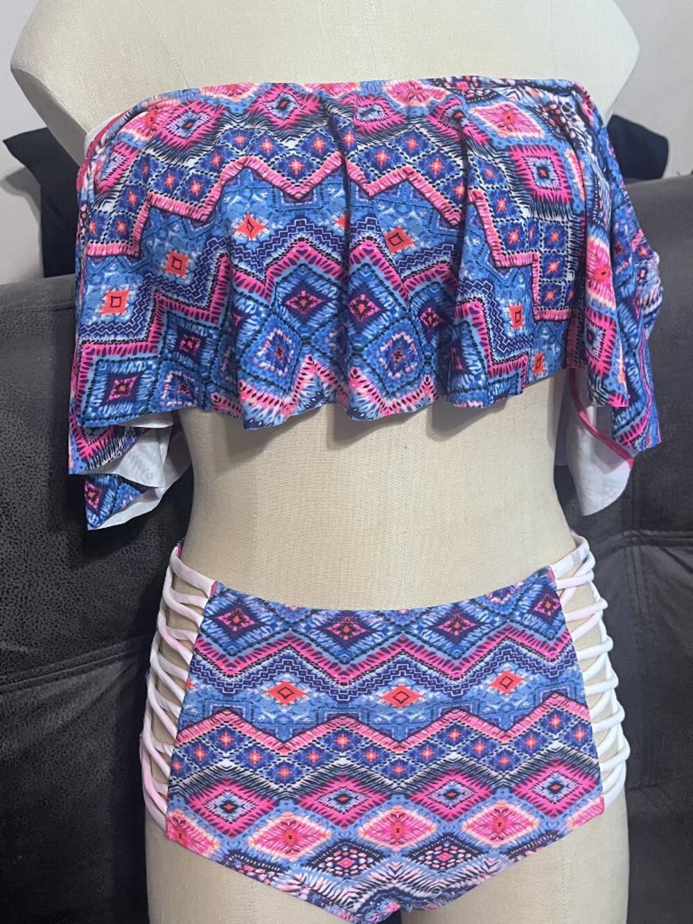 NEW Women's 2 Piece Bikini Miss Adola Pink Blue & White Swimsuit Size Large